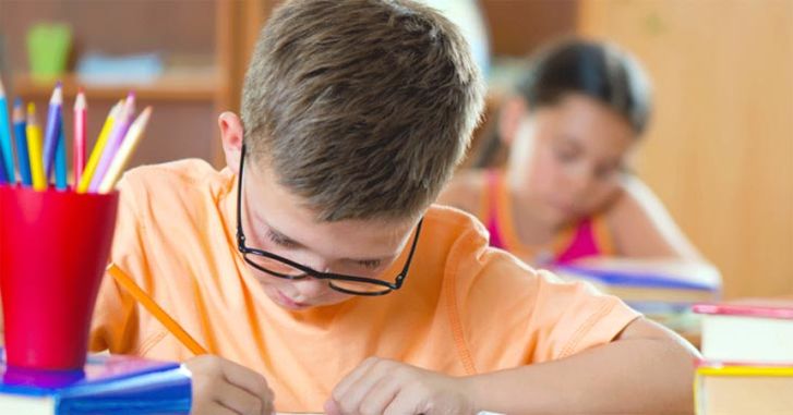 Prepara sus ojos para el nuevo curso